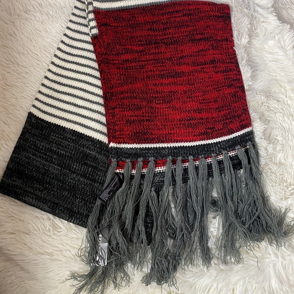 Women’s Express Scarf